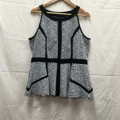City Chic Womens Size M Black/White Top