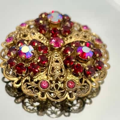 Vintage Filligree Red Faceted Gemstone Brooch - just gorgeous  