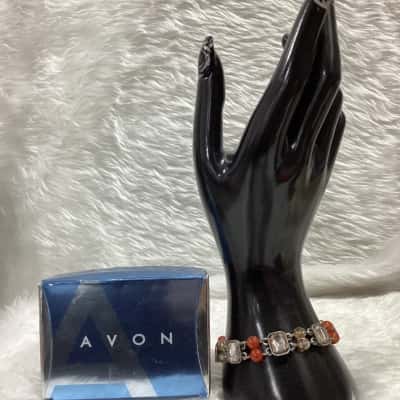 Women’s Avon Antique Chic Beaded Bracelet 