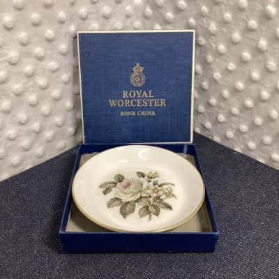 Royal Worcester Bone China trinket dish - Rose Torquay