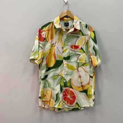 H&M Mens  Size M Short Sleeve Fruity Shirt 