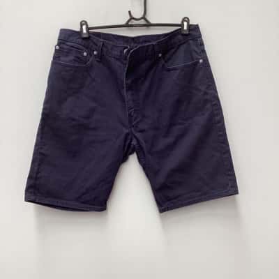 Levi's Mens Navy Blue size 38 shorts