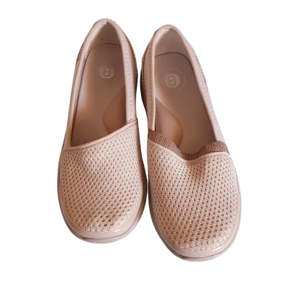B-Zees Lollipop Womens  Size 8M Flats Beige 