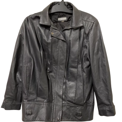 Womens Design Collection black leather jacket 