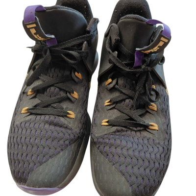 Nike Mens  Size 12 Black  / Purple Shoes