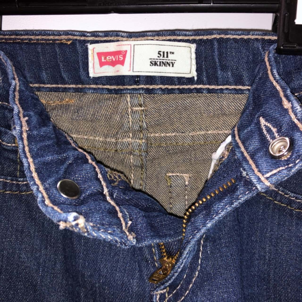 levis jeans 520