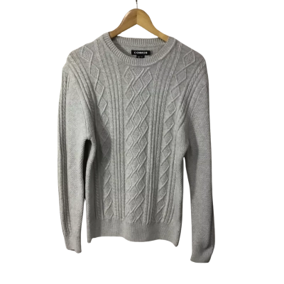 Connor Mens Size M Pale Grey Cable Pattern Knitted Crew Neck Jumper