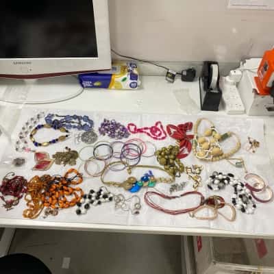  Womens 1KG Mixed Jewellery 