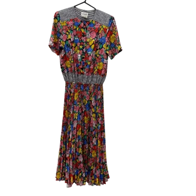 Vintage Mosaic Brand Short Sleeve Floral Dress!