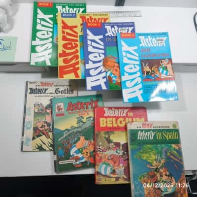 8x Asterix Books Bundle PreOwned 