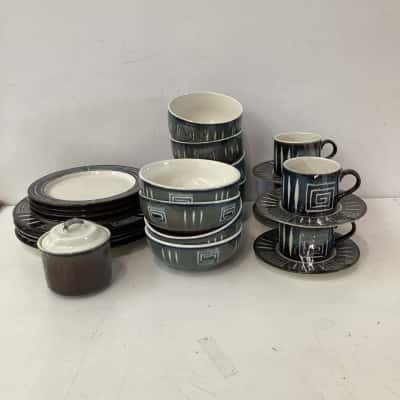 MIKASA - 21 assorted potters craft firesong plates cups and bowls 