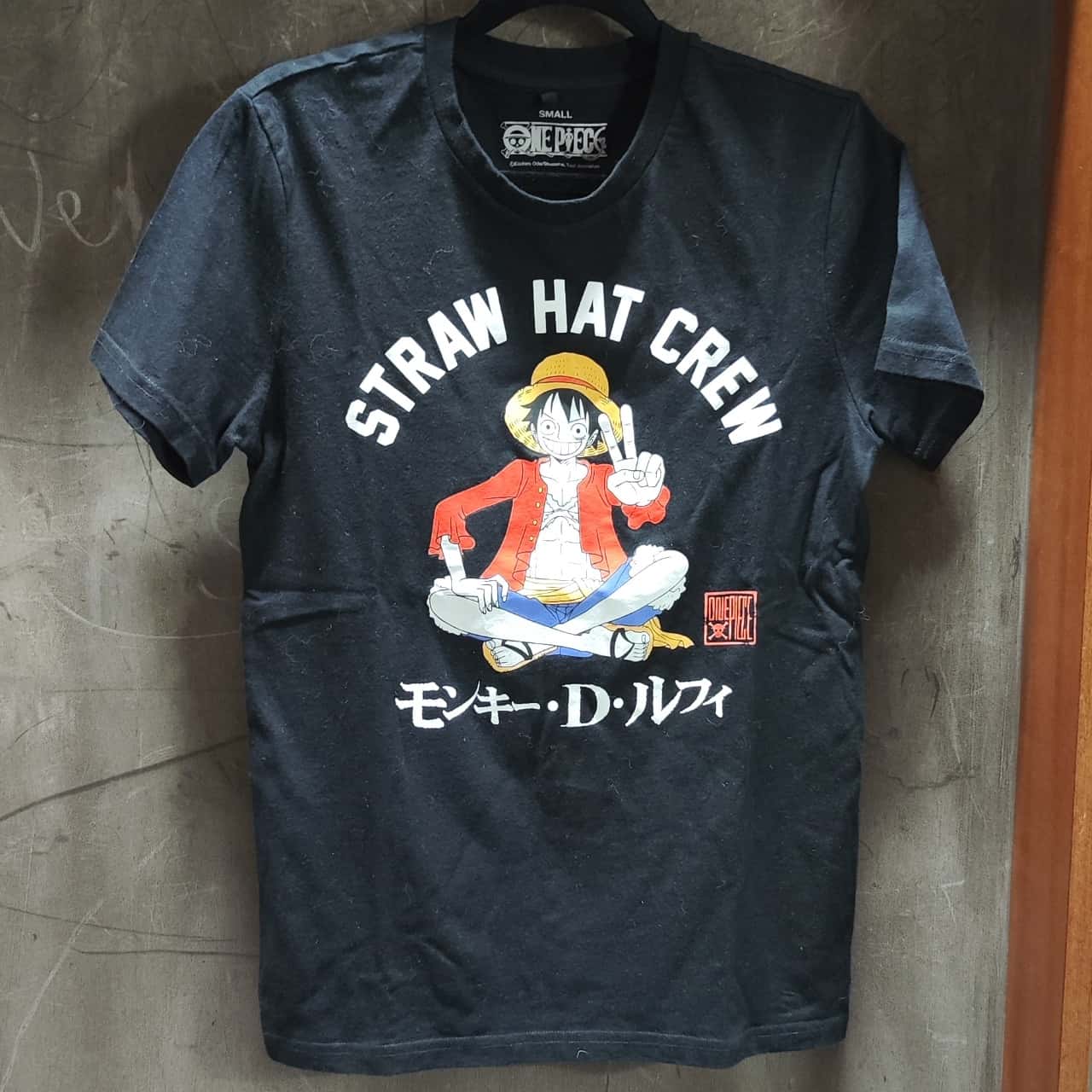 Straw Hat Crew TShirt Size S