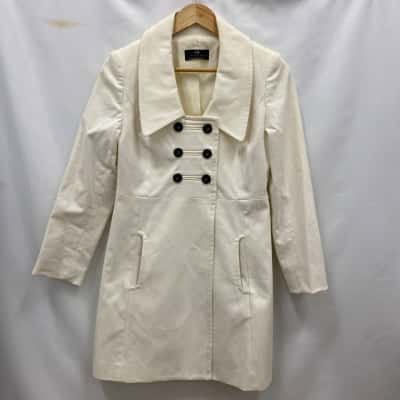 Cue Women's Size 6 Winter Coat Cream 