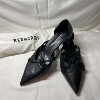 Beracamy Womens  Size 39 Heels Black  