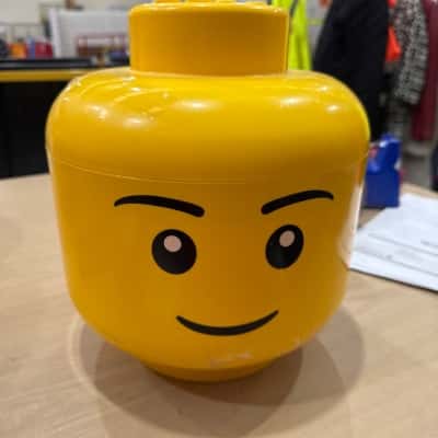 Lego head tub 