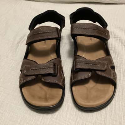 Dockers Mens  Size 12 Sandals Brown 