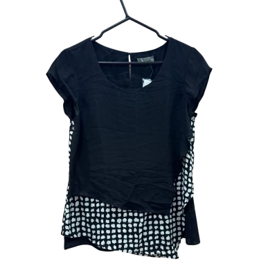 Jacqui-E Womens  Size 12 Black/White Top