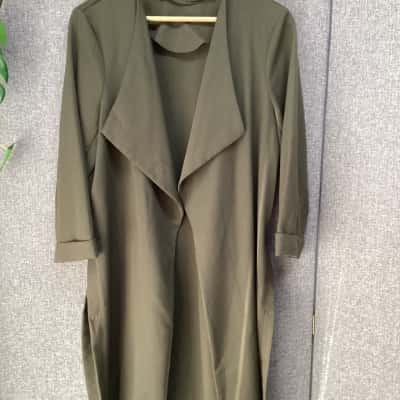 Atmos&Here Coat  Size 10 Green / Khaki 