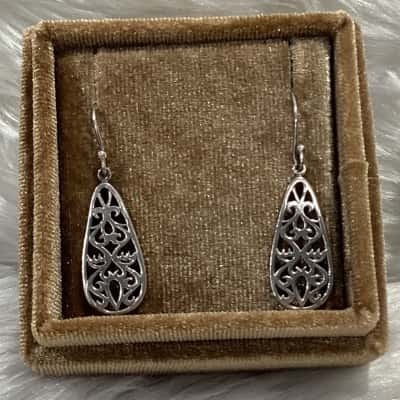  Womens Sterling Silver Earrings 