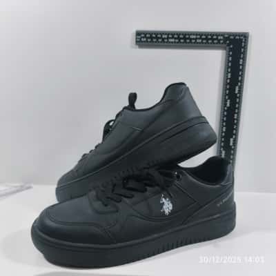 U.S. Polo Assn. Mens Size 42 Black PreOwned 