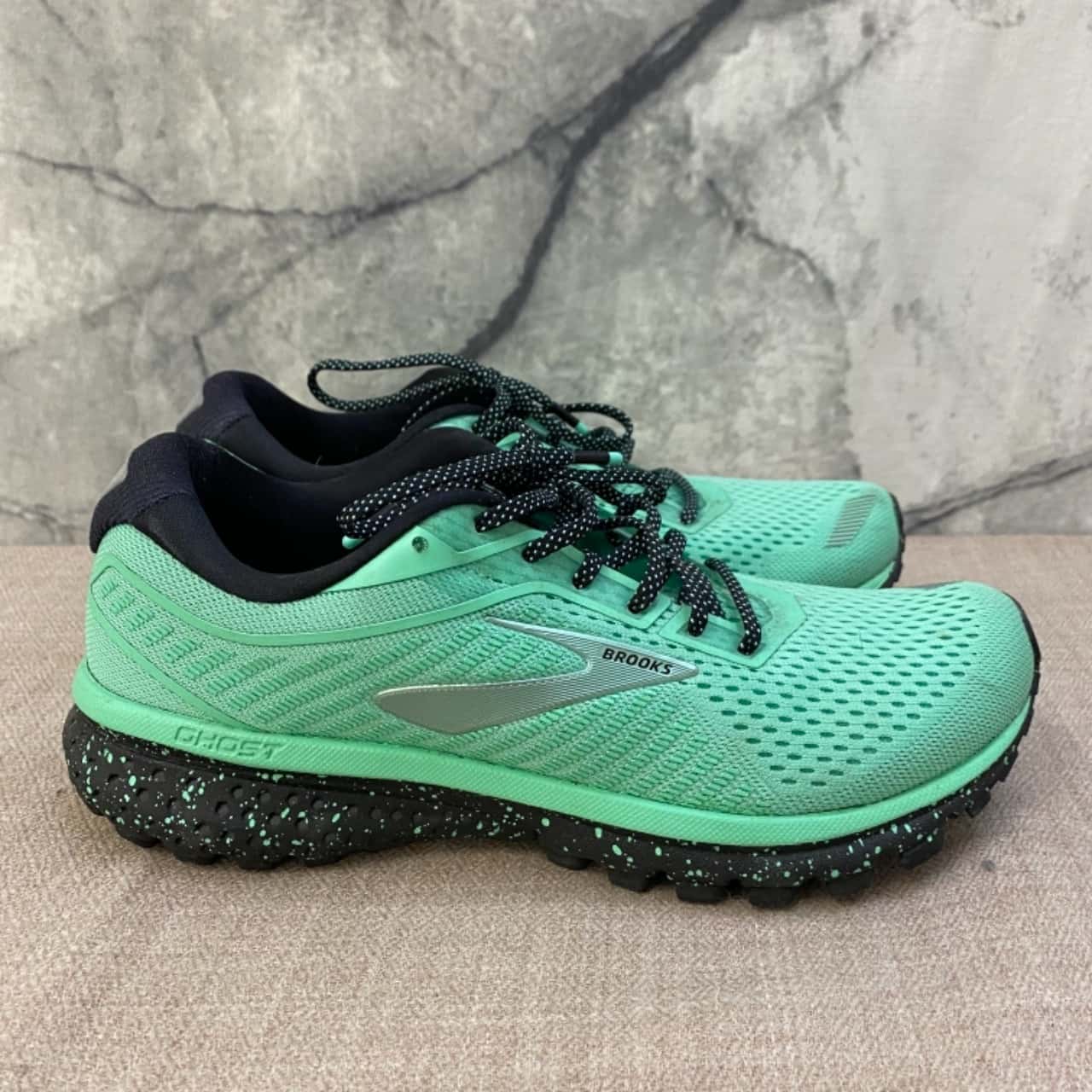 running trainers size 12