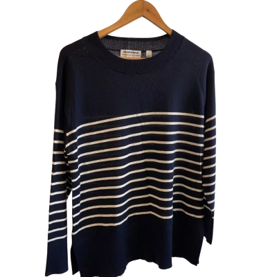 “Country Road”- Womens - Size L -Jumper Striped 