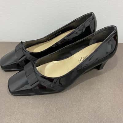 Easy Steps Womens Block Heels Size 7.5 Black  