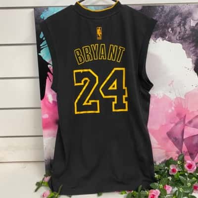 Mens  Vintage Adidas Lakers #24 Jersey Black Size M