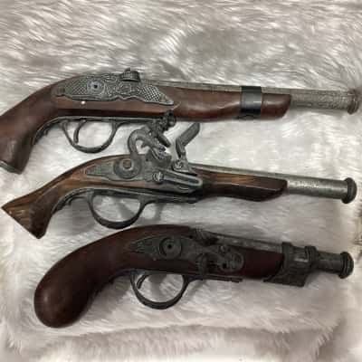 3 x Non firing Replica Flintlock Pistols