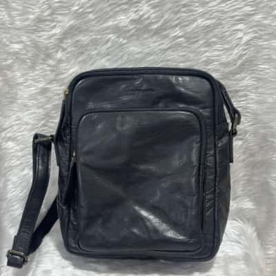 Pierre Cardin messenger bag