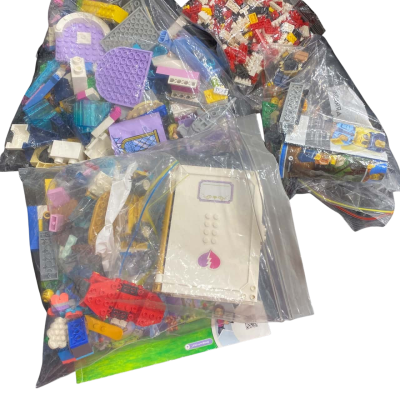 Lego 1kg mixed sets. 1 set of instructions.