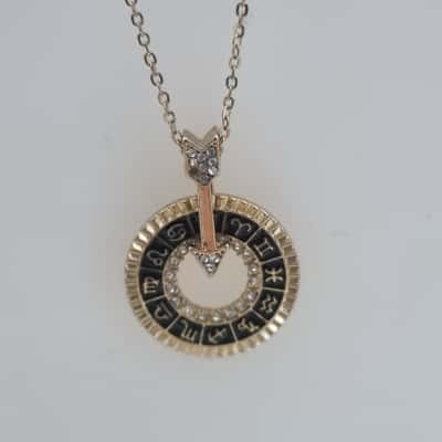  Womens Necklace / Pendant 