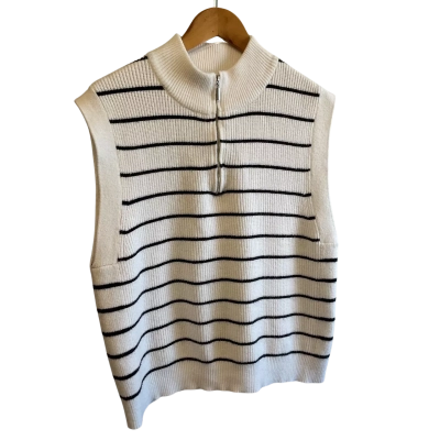 “Suzannegrae” Womens  sleeveless knit Top - Size L Striped 