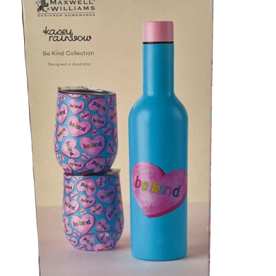 Maxwell & Williams 3 piece Double Wall Insulated Wine set.