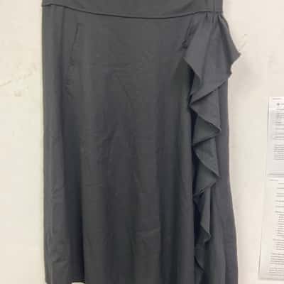 Laura Ashley Womens  Size 14 Asymmetrical Hemline Skirt Black  