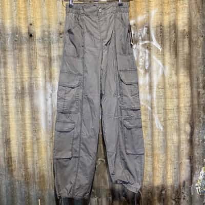 Refuge Womens  Size XS Cargo Pants / Straight Leg Pants Grey 