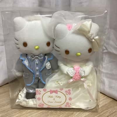 Hello Kitty & Dear Daniel Wedding Plush Bride & Groom Set