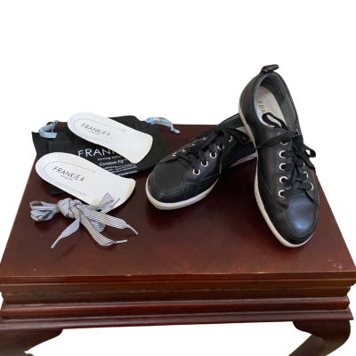 Frankie4 ‘Ellie’ Saving Soles Black Leather Size 9 Sneakers