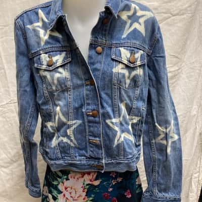  Women’s  Size M Denim Jacket Blue 