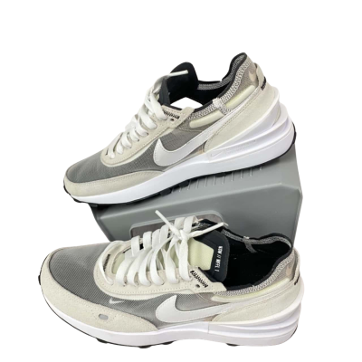 Nike Mens  EUR Size 39 Sneakers 