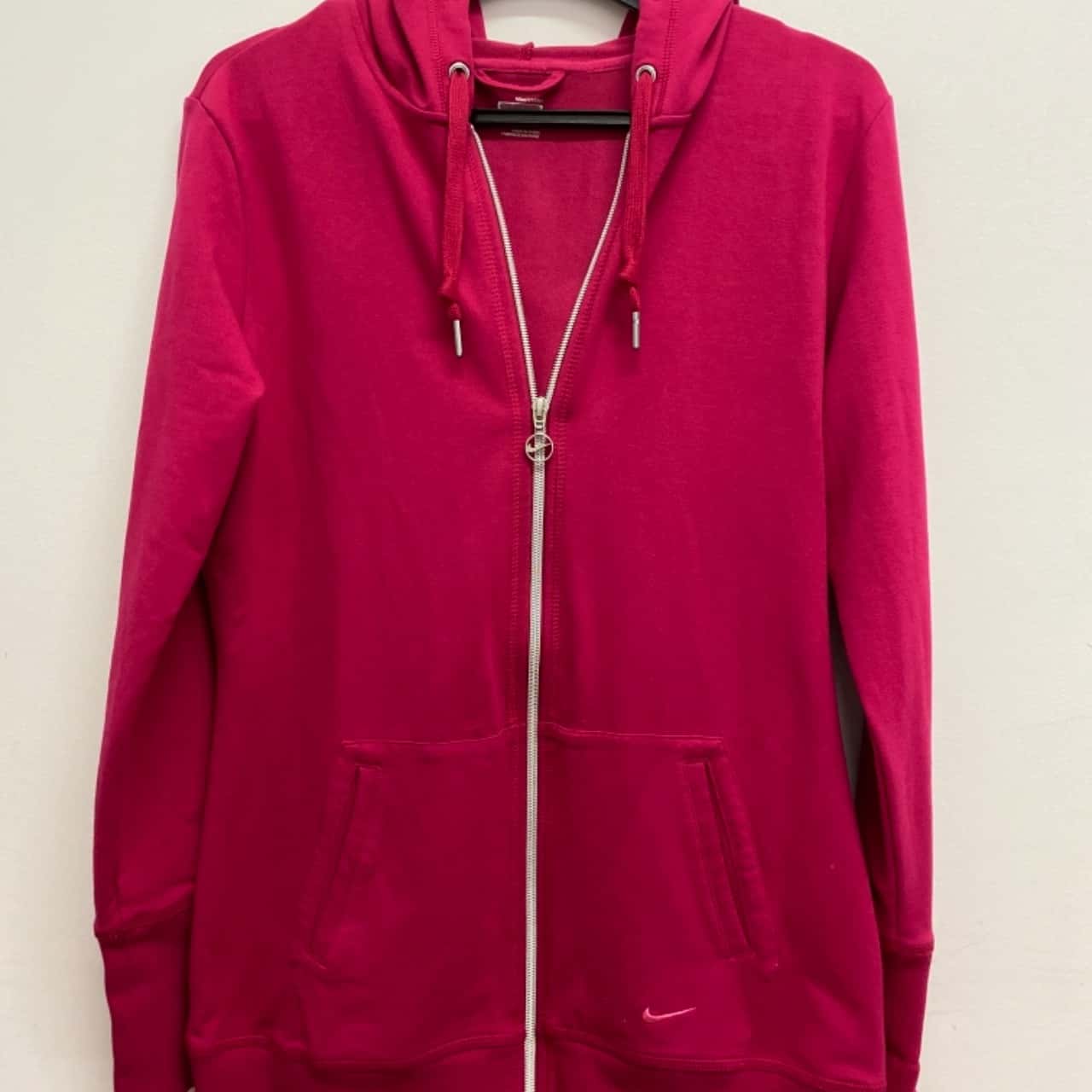 womens black nike jacket with hood