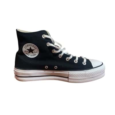 Converse Womens  Size 10 Sneakers 