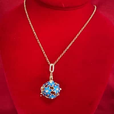  Women's Essential Oil Necklace featuring a Blue Enamel Flowers & Rhinestone Details