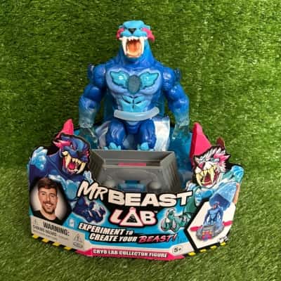 MrBeast Lab Cryo Lab Collector Figure (New)