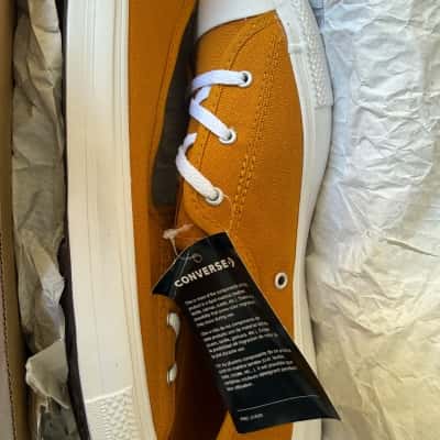 Converse Womens  Size 10 Sneakers Burnt Orange (B19)