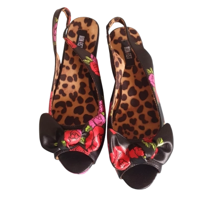  Iron Fist Womens  Size 10US Wedges Black  / Floral BN