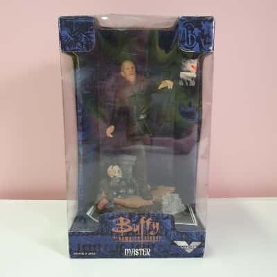 Buffy the Vampire Slayer The Master Figure 24cm