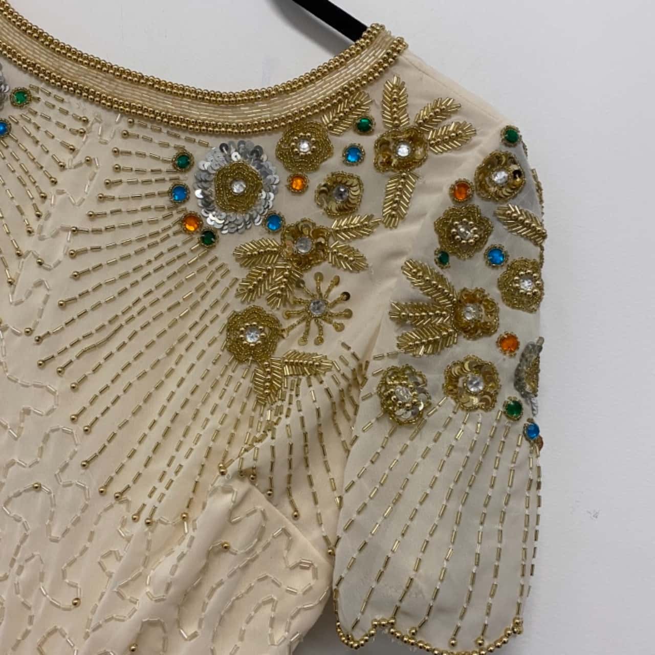 BNWT Virgos Lounge Womens Denise Dress Size 12 Party Dress Cream / Gold (s)