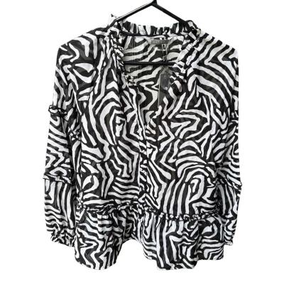 Katies Womens  Size 10 Black & White Long Sleeve Patterned top 