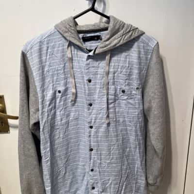 Goliath Mens  Size M Long Sleeve Shirt Blue / Grey / White 